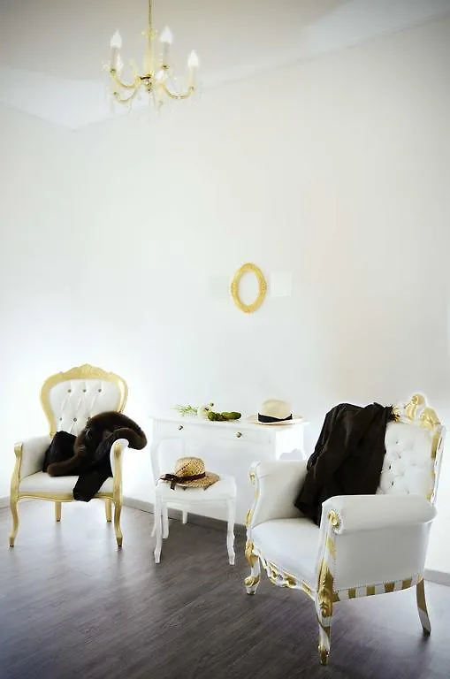 Konukevi Relais Baroque Otel Roma